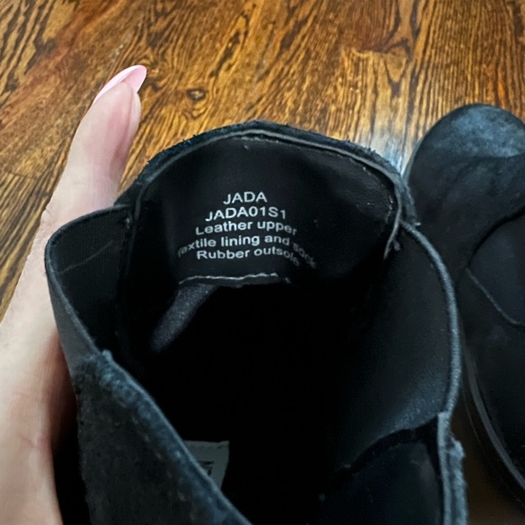 Steve Madden Jada Bootie - Picture 4 of 5